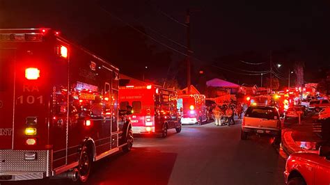 Fire at residential duplex in Oceanside displaces 6